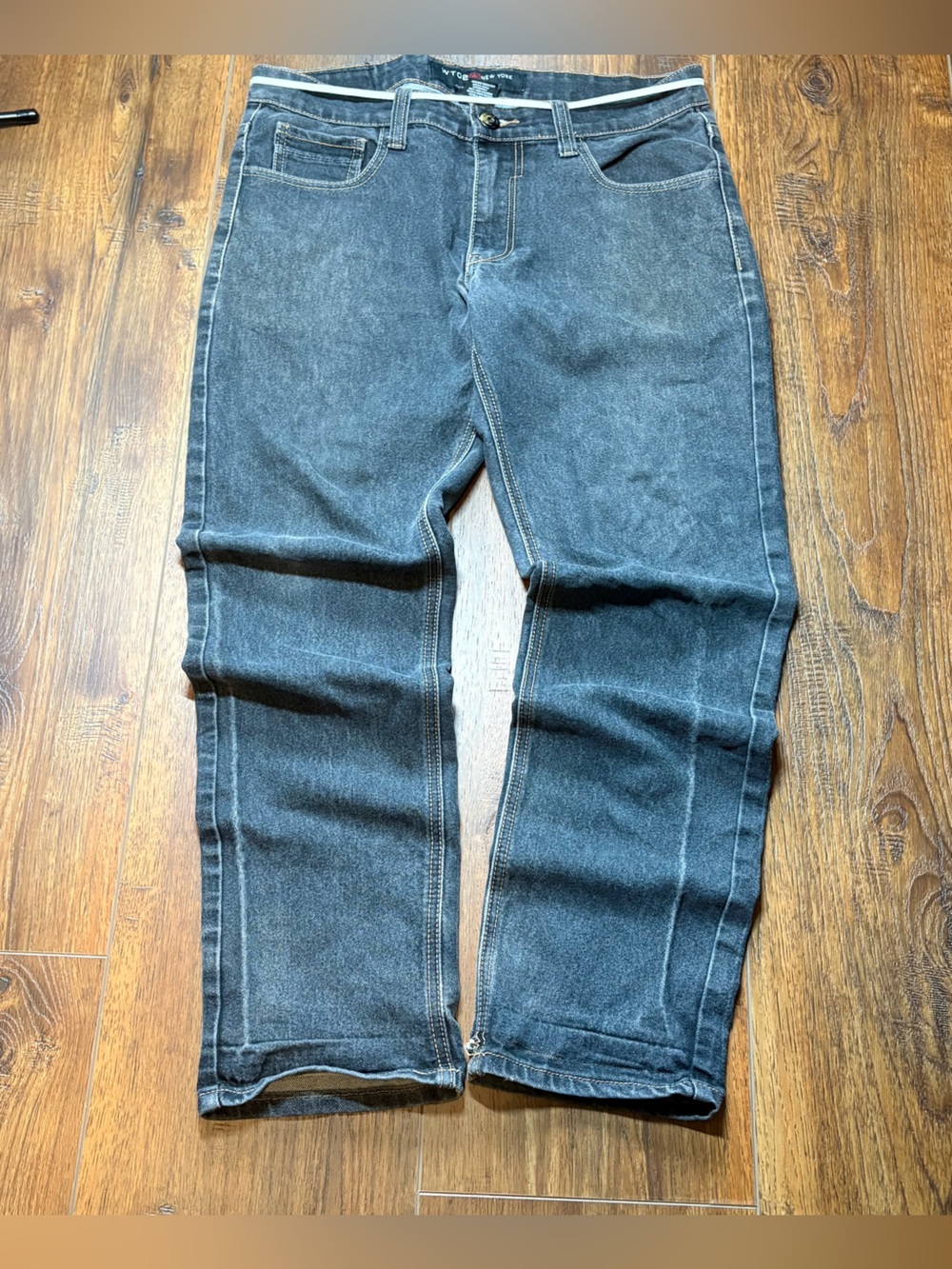 Men's Straight Jeans in Washed Black - Unbranded